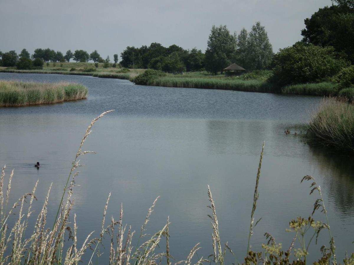 B & B Kaaskenswater ซีริกเซ ภายนอก รูปภาพ